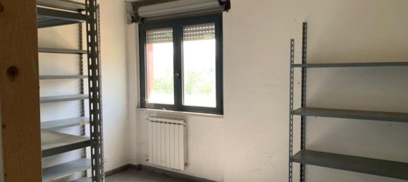 114m² Office in Miranda, Italy No. 104417 2