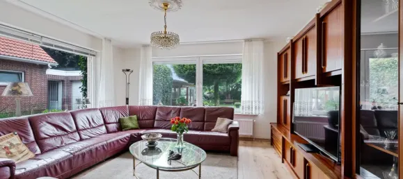 5 bedrooms House in Leer, Germany No. 299814 13