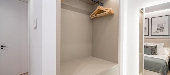 3 bedrooms Apartment in Madrid, Spain No. 27712 16