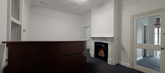 5 bedrooms House in Bathurst, Australia No. 895 4