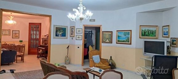 Apartamento de 6 divisões em Niscemi, Italy N.º 276101 6