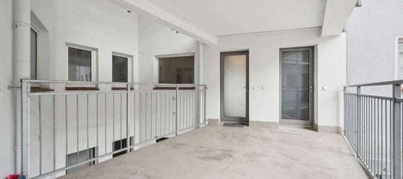 3غرفة شقة في Dusseldorf, Germany رقم 325424 16