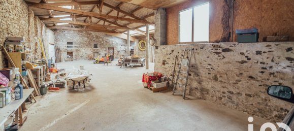 Дом с 5 комнатами в Вандея, Франция № 96082 10