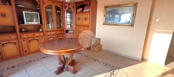 2 bedrooms Apartment in Orbassano, Italy No. 173921 3