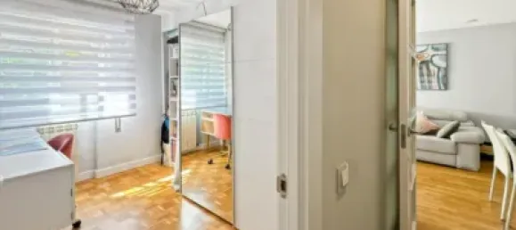 3 bedrooms Apartment in Madrid, Spain No. 137257 8