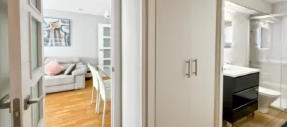 3 bedrooms Apartment in Madrid, Spain No. 137257 6