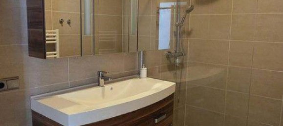 Квартира с 2 спальнями в Мария Энцерсдорф, Австрия № 217370 19