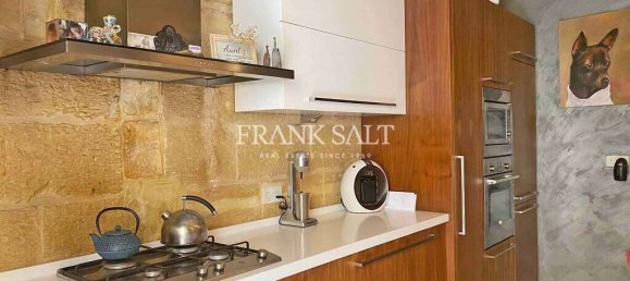 1 chambre Maison de ville à Birgu, Malta No. 11079 12