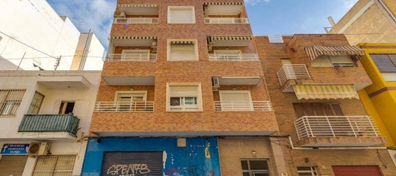 Ático de 2 dormitorios en Torrevieja, Spain No. 191234 4