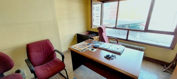 1 chambre Appartement à Oviedo, Spain No. 141003 9