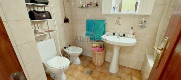 1 chambre Appartement à Oviedo, Spain No. 141003 3