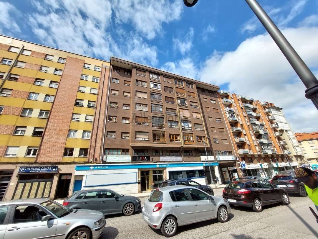 1 chambre Appartement à Oviedo, Spain No. 141003