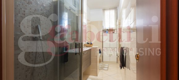 2 chambres Appartement à Milan, Italy No. 351426 21