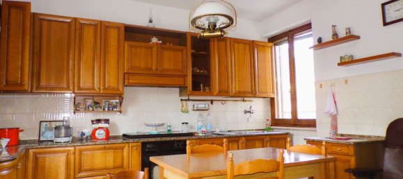 Вилла с 11 комнатами в Ночера Умбра, Италия № 280336 9