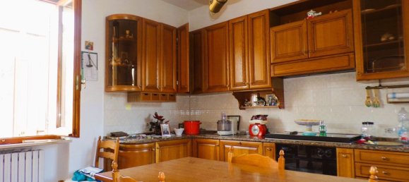 Вилла с 11 комнатами в Ночера Умбра, Италия № 280336 10