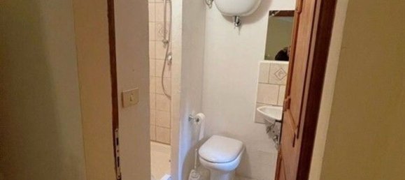 10 rooms House in Perugia, Italy No. 54062 25