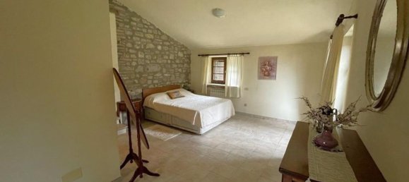 10 rooms House in Perugia, Italy No. 54062 24