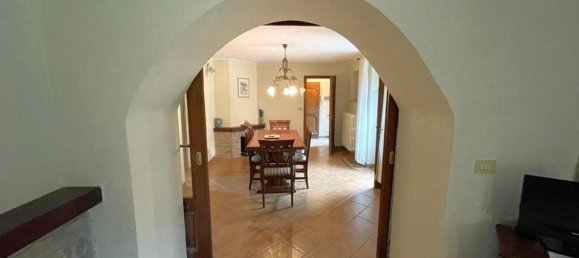 10 rooms House in Perugia, Italy No. 54062 2