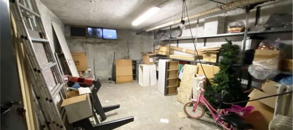 Коммерческая недвижимость 38м² в Колоньо Монцезе, Италия № 144468 12