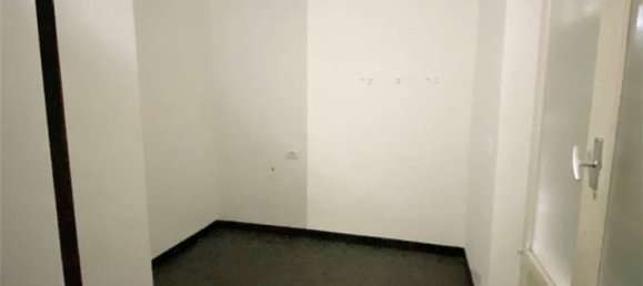 Коммерческая недвижимость 38м² в Колоньо Монцезе, Италия № 144468 3