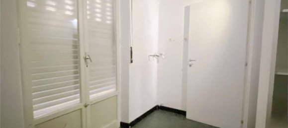 Коммерческая недвижимость 38м² в Колоньо Монцезе, Италия № 144468 4