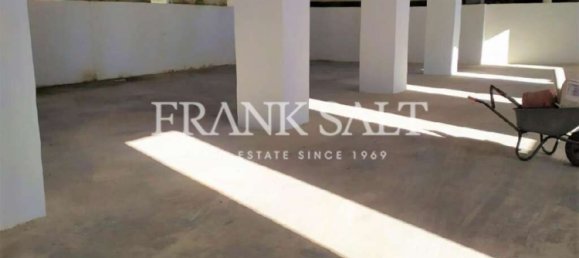 447m² Warehouse in Gharghur, Malta No. 12224 4