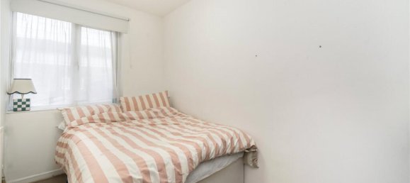 3 bedrooms House in London, United Kingdom No. 12785 12