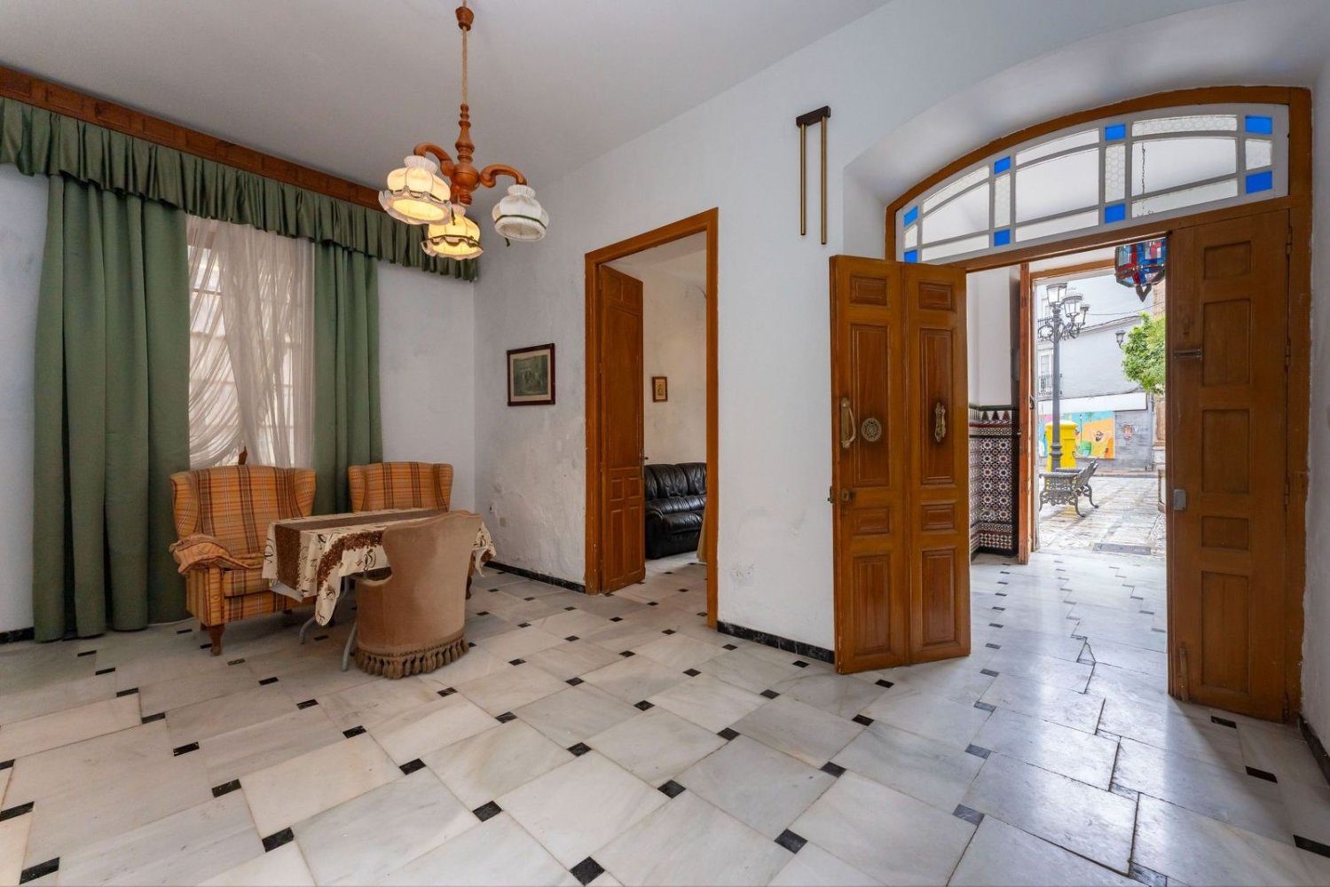 5 غرف نوم تاون هاوس في Coin, Spain رقم 141355