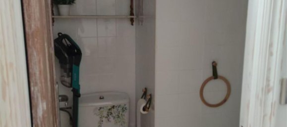 38m² Commercial property in Colindres, Spain No. 186274 8