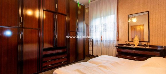 9-salle Villa à Gazoldo degli Ippoliti, Italy No. 142034 10