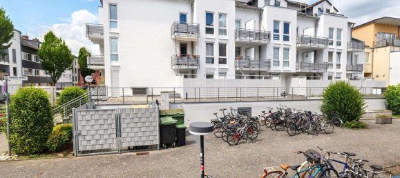 Studio in Bonn, Germany No. 321519 9