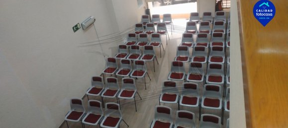 Imóvel comercial em Cuatro Caminos, Spain 211 m² N.º 171007 11