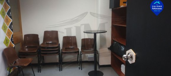 Imóvel comercial em Cuatro Caminos, Spain 211 m² N.º 171007 23