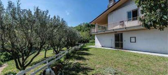 Villa de 7 habitaciónes en Trieste, Italy No. 297459 20