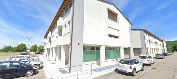 4 rooms Apartment in Volpago del Montello, Italy No. 258761 4
