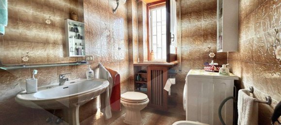 3-salle Appartement à Bitritto, Italy No. 34385 24