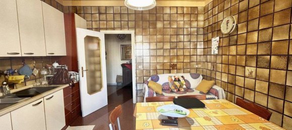 3-salle Appartement à Bitritto, Italy No. 34385 8