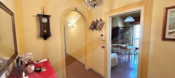 3-salle Appartement à Bitritto, Italy No. 34385 69