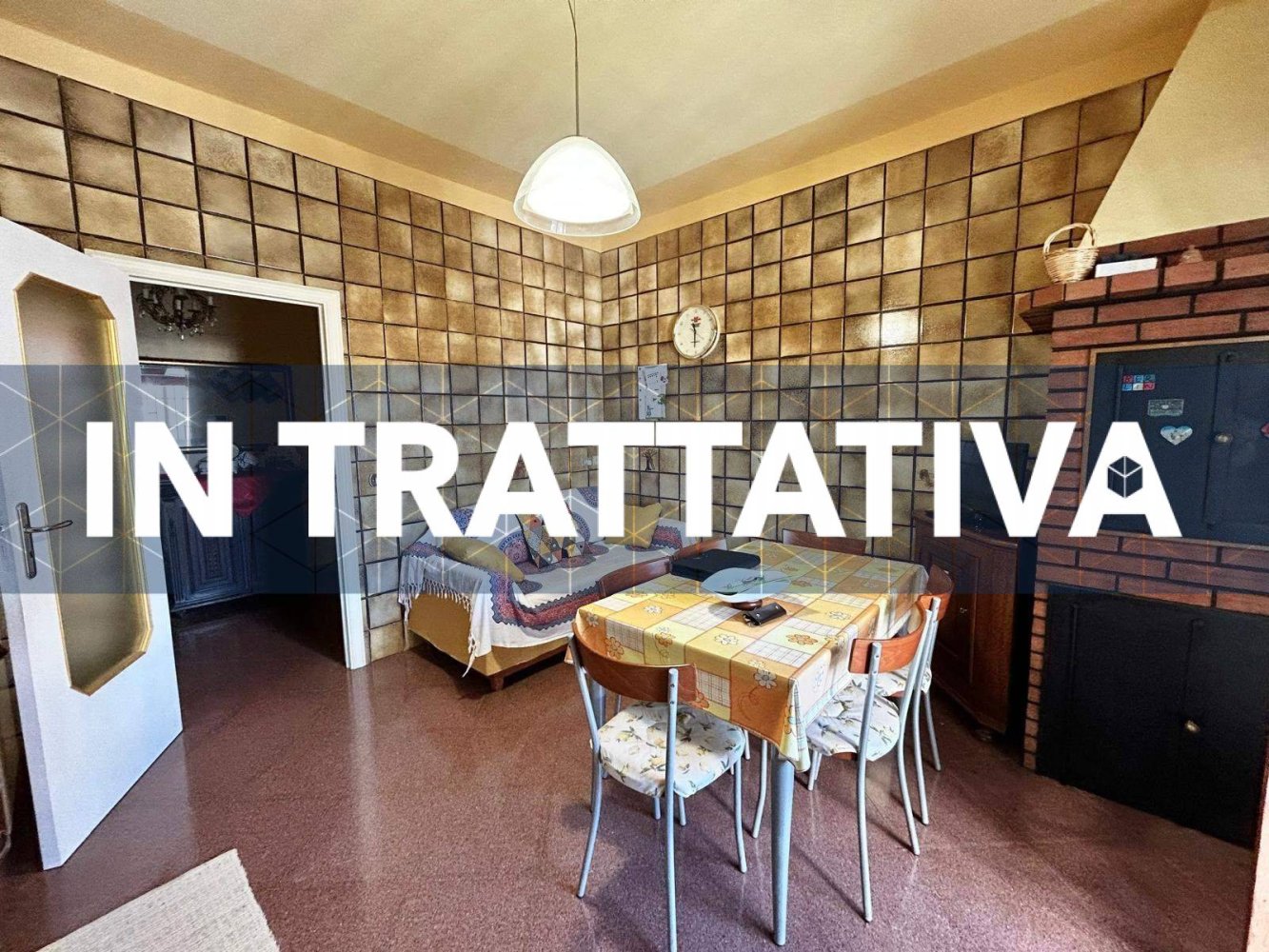 3-salle Appartement à Bitritto, Italy No. 34385