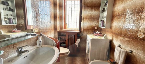 3-salle Appartement à Bitritto, Italy No. 34385 23