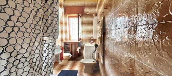 3-salle Appartement à Bitritto, Italy No. 34385 20