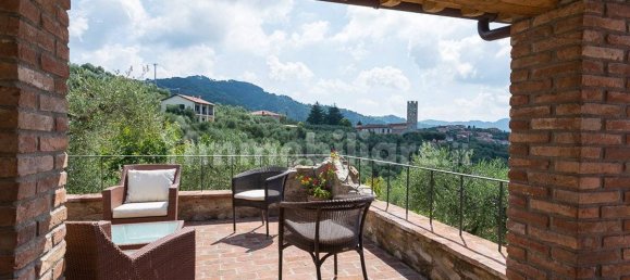 4 bedrooms House in Massarosa, Italy No. 130961 20