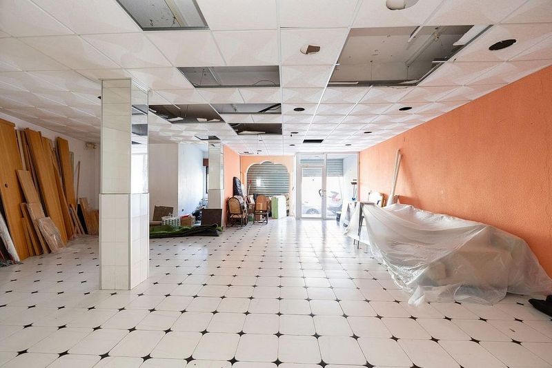 Коммерческая недвижимость 125м² в Гранада, Испания № 227932