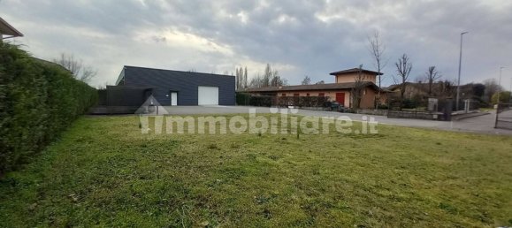 829m² Warehouse in San Paolo, Italy No. 84871 3