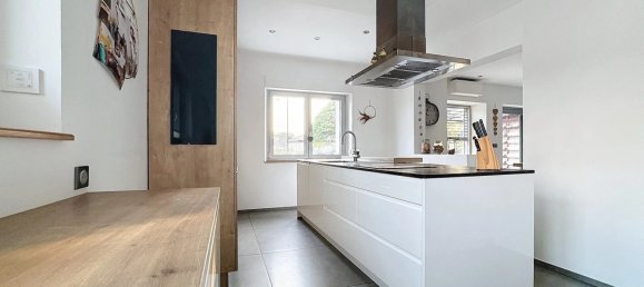 Дом с 4 спальнями в Швегуз-сюр-Модер, Франция № 154647 3