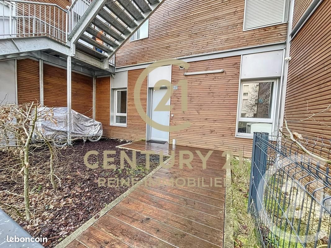 3 chambres Appartement à Rennes, France No. 208149