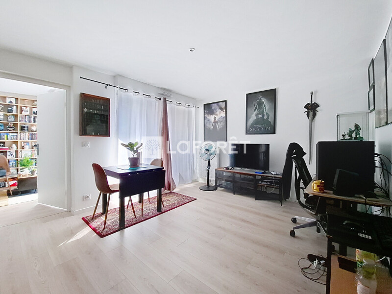 Apartamento de 1 dormitorio en Cachan, France No. 121319