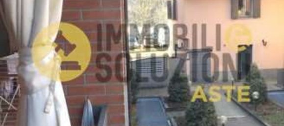 4 bedrooms Apartment in Bergamo, Italy No. 373185 3