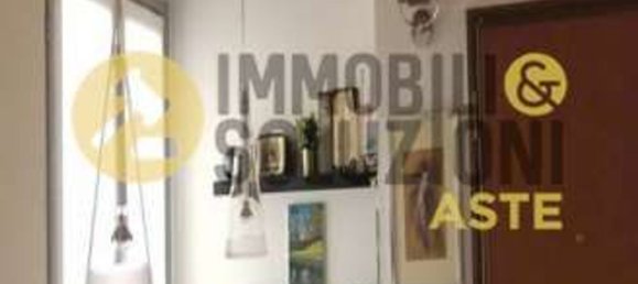 4 bedrooms Apartment in Bergamo, Italy No. 373185 7