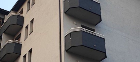 4 bedrooms Apartment in Crema, Italy No. 373777 2